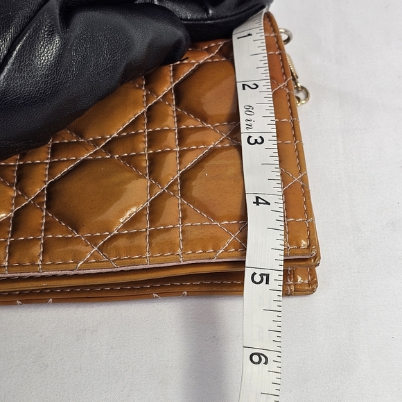 DIOR Patent Cannage Lady Dior Convertible Clutch - Picture 9 of 9